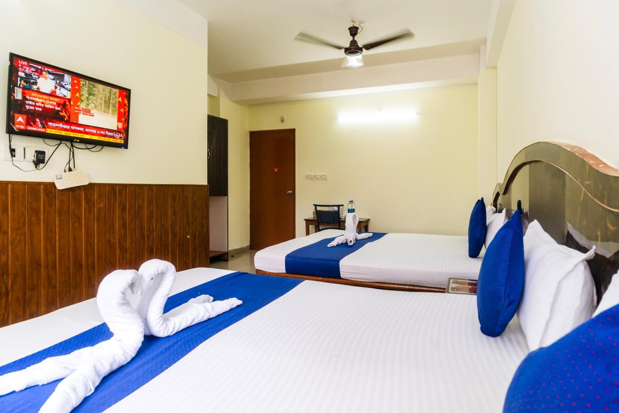 Hotel Niladrii Galaxy Shiliguri Exterior foto